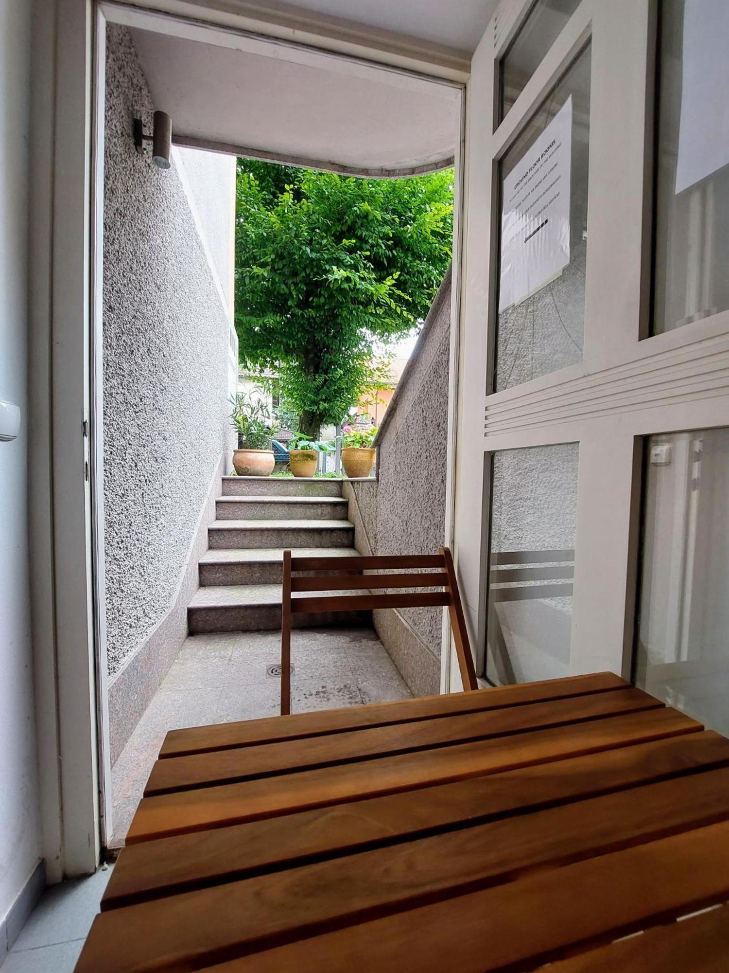 リュブリャナR24, Rose Houseアパートメント エクステリア 写真